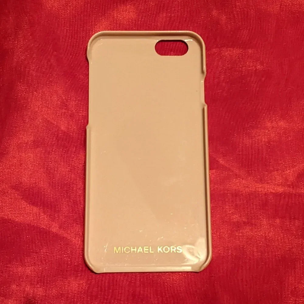 Michael Kors Phone Case💥PRICE DROP💥